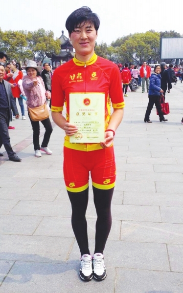 全國山地車冠軍賽刮起甘肅旋風(fēng) 姚變娃再登頂包攬兩金