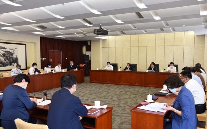 【兩會快訊】甘肅代表團分組審議全國人大常委會工作報告，林鐸參加第一小組會議并發(fā)言