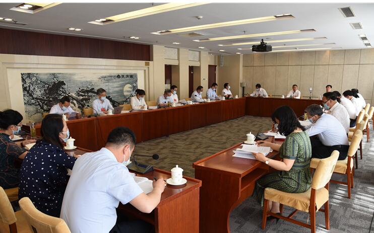 【兩會快訊】甘肅代表團分組審議全國人大常委會工作報告，唐仁健參加第二小組會議并發(fā)言