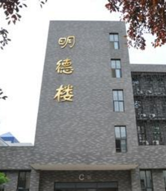 在甘設(shè)點(diǎn)組織藝術(shù)類(lèi)專(zhuān)業(yè)?？济魅者M(jìn)行