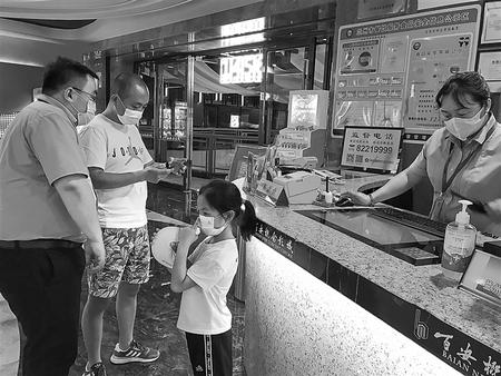 “好久不見(jiàn)，歡迎回來(lái)！”——探訪重啟后的蘭州電影院