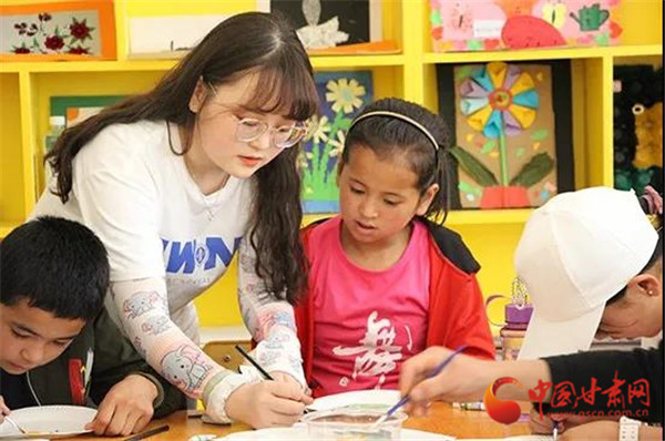 關(guān)愛山區(qū)的孩子 西北師大學(xué)子在東鄉(xiāng)、會寧開展體育美育浸潤行動活動