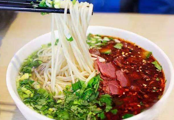 @蘭州人，這些牛肉面大數(shù)據(jù)你了解嗎？ 這份《報(bào)告》給出了答案