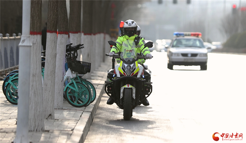 【聚焦2021甘肅兩會】蘭州交警：“兩會”交通安保 我們已經(jīng)準備好