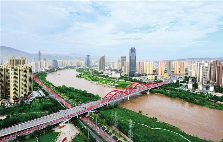 以“十四五”規(guī)劃為引領(lǐng) 準(zhǔn)確把握六大發(fā)展定位 蘭州市明確十項重點(diǎn)任務(wù)