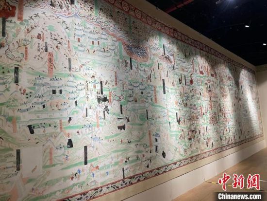 圖為展覽現(xiàn)場?！〗瓧顭?攝