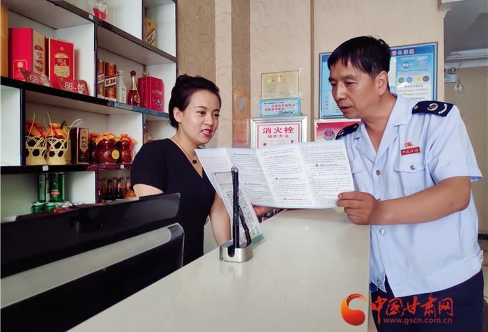 崇信縣稅務局：珍惜納稅人每份努力 “春雨潤苗”護航民生經濟