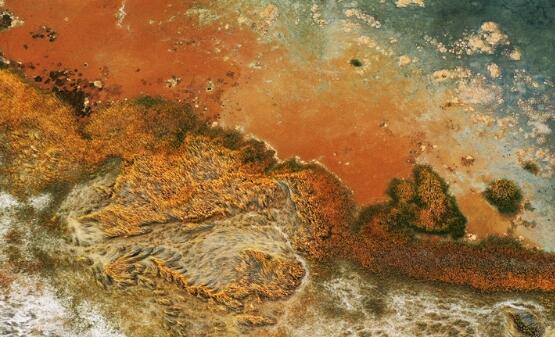 【“飛閱”中國】航拍明塘湖濕地：“煙霞火?！彼仆庑乔?>
        </a><em>【“飛閱”中國】航拍明塘湖濕地：“煙霞火海”似外星球</em></li>

                </ul>
            </div>
            <!-- public platform -->
            <div   id=