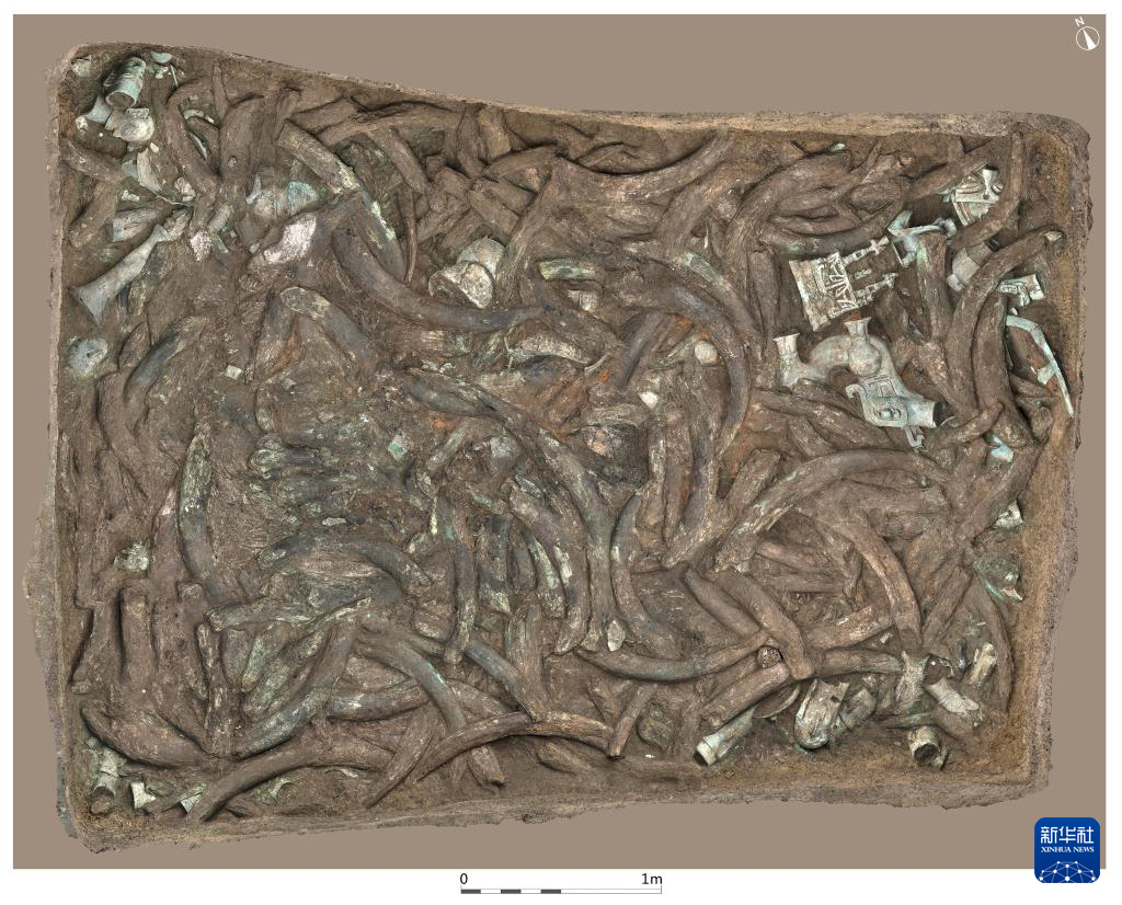 四川廣漢市三星堆商代遺址八號(hào)坑（資料圖）。