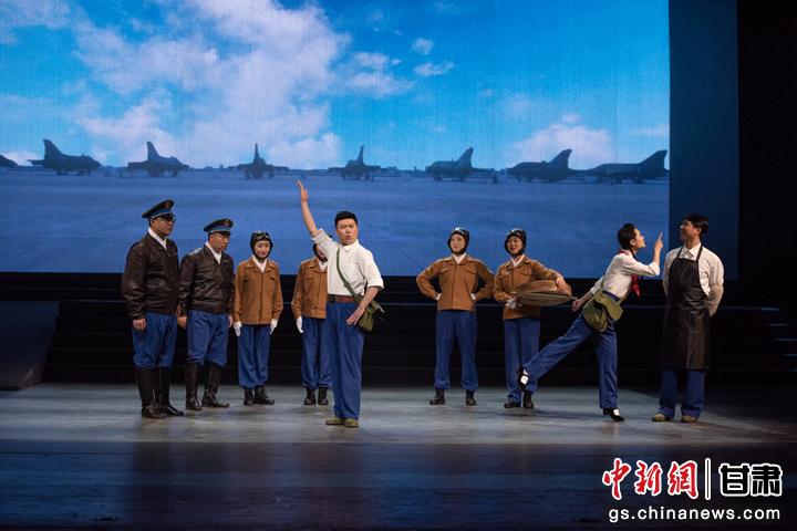 圖為甘肅原創(chuàng)音樂劇《風花雪月》演出劇照。(資料圖)潘禹辰 攝