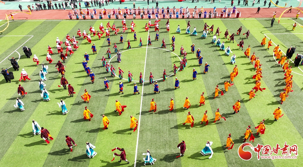 【網(wǎng)絡(luò)中國(guó)節(jié)·春節(jié)】肅南：“石榴花開”多彩社火迎元宵